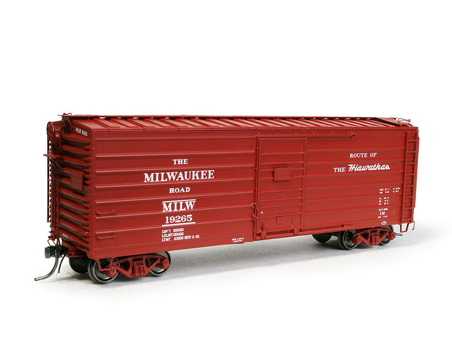 Exactrail Platinum EP82002-3 HO Scale 3898 Ribside Boxcar Milwaukee Road "Hiawatha 1940" MILW 19391