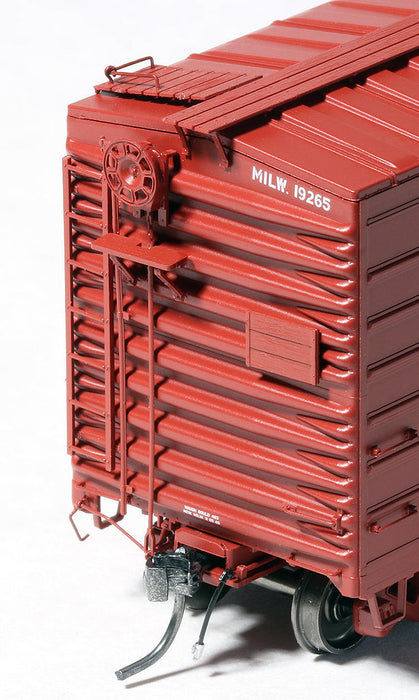 Exactrail Platinum EP82002-5 HO Scale 3898 Ribside Boxcar Milwaukee Road "Hiawatha 1940" MILW 19453