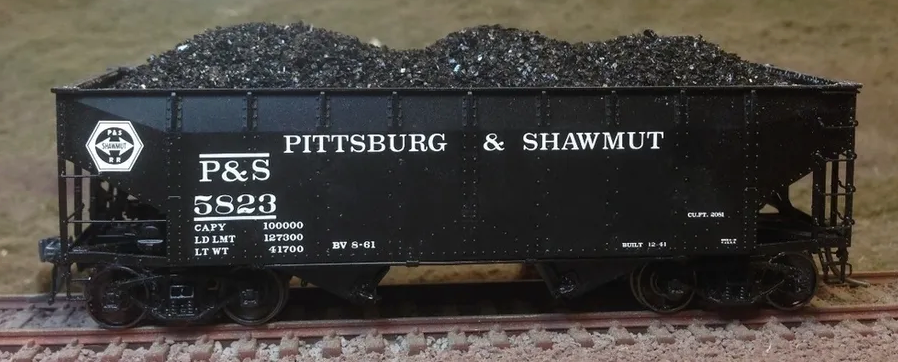 F&N Hobbies 81661 HO Scale Coal Load for Intermountain AAR 2 Bay Hopper Car (2 Pack)