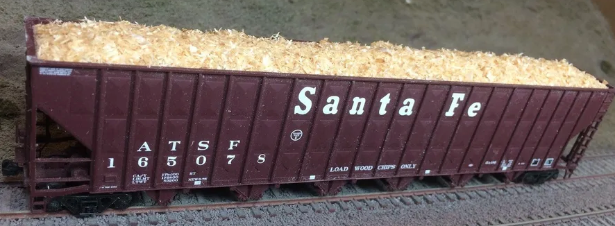 F&N Hobbies 81710 HO Scale Woodchip Load for Walthers 7000 cu ft Woodchip Car (2 Pack)