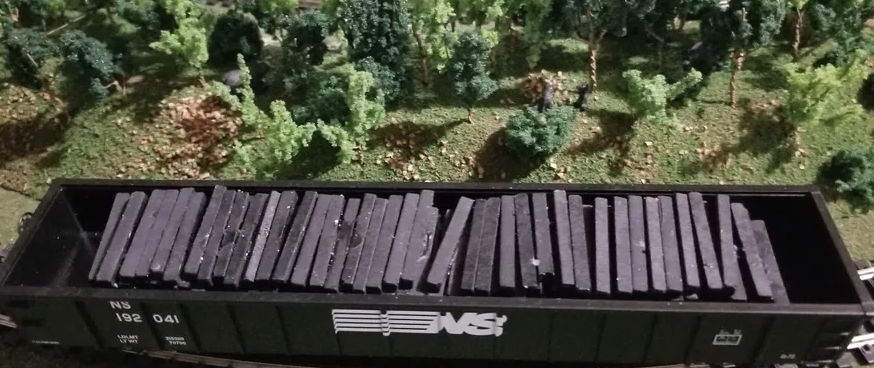 F&N Hobbies 82103 HO Scale Long Load of Railroad Ties