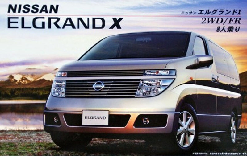 Fujimi 18749 1/24 Nissan Elgrand X 2WD/FR Minivan Model Kit