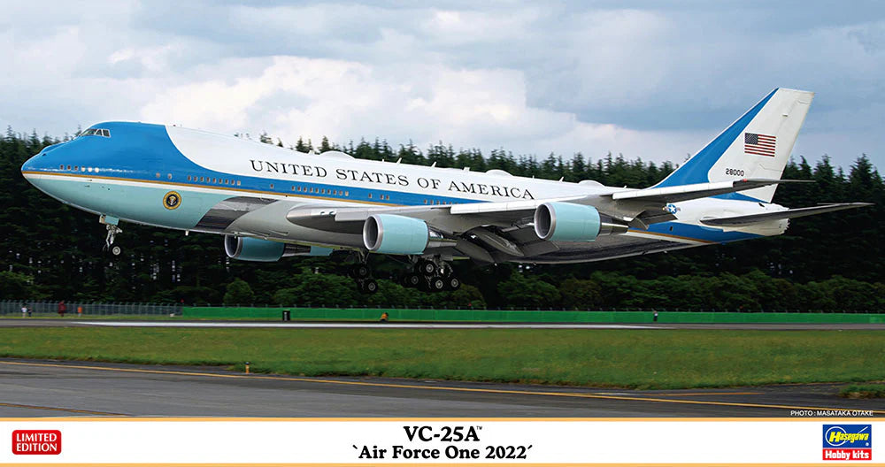 Hasegawa 10852 1/200 VC-25A 'Air Force One 2022' Model Kit