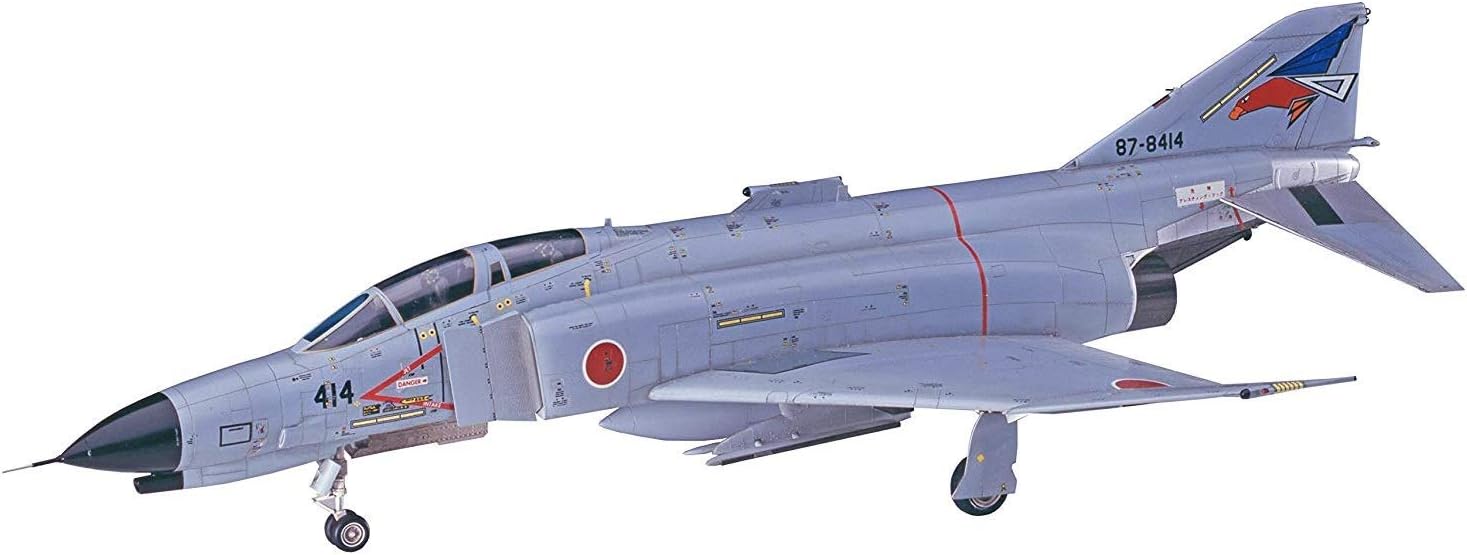 Hasegawa 1567 1/72 F-4EJ Kai Phantom II (J.A.S.D.F. Fighter) Model Aircraft Kit
