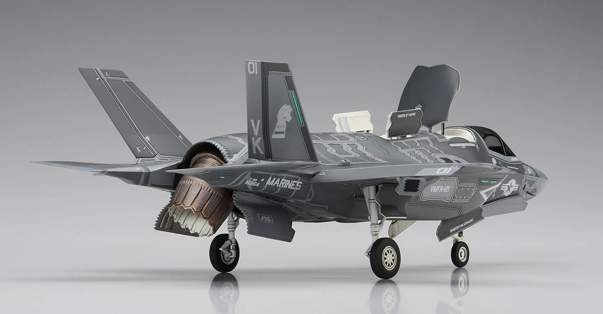 Hasegawa 1576 1/72 F-35 Lightning II (B Version) 'USMC STOVL Fighter' Model Kit