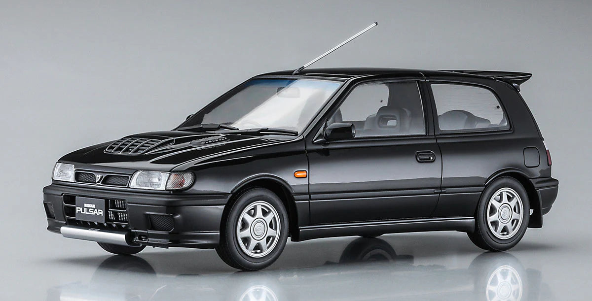 Hasegawa 21147 1/24 Nissan Pulsar (RNN14) GTI-R (1990) Hatchback Model Kit
