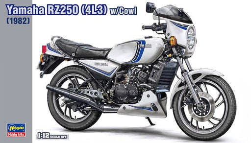 Hasegawa 21758 1/12 Yamaha RZ250 (4L3) Motorcycle with Cowl (1982) Model Kit
