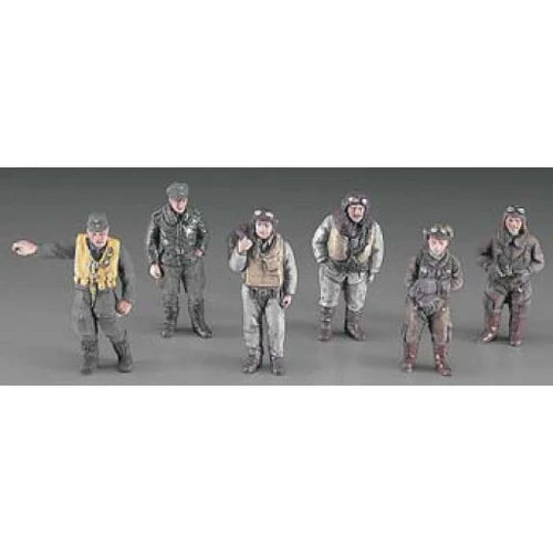 Hasegawa 36107 1/48 WWII Pilot Figures Set Model Kit