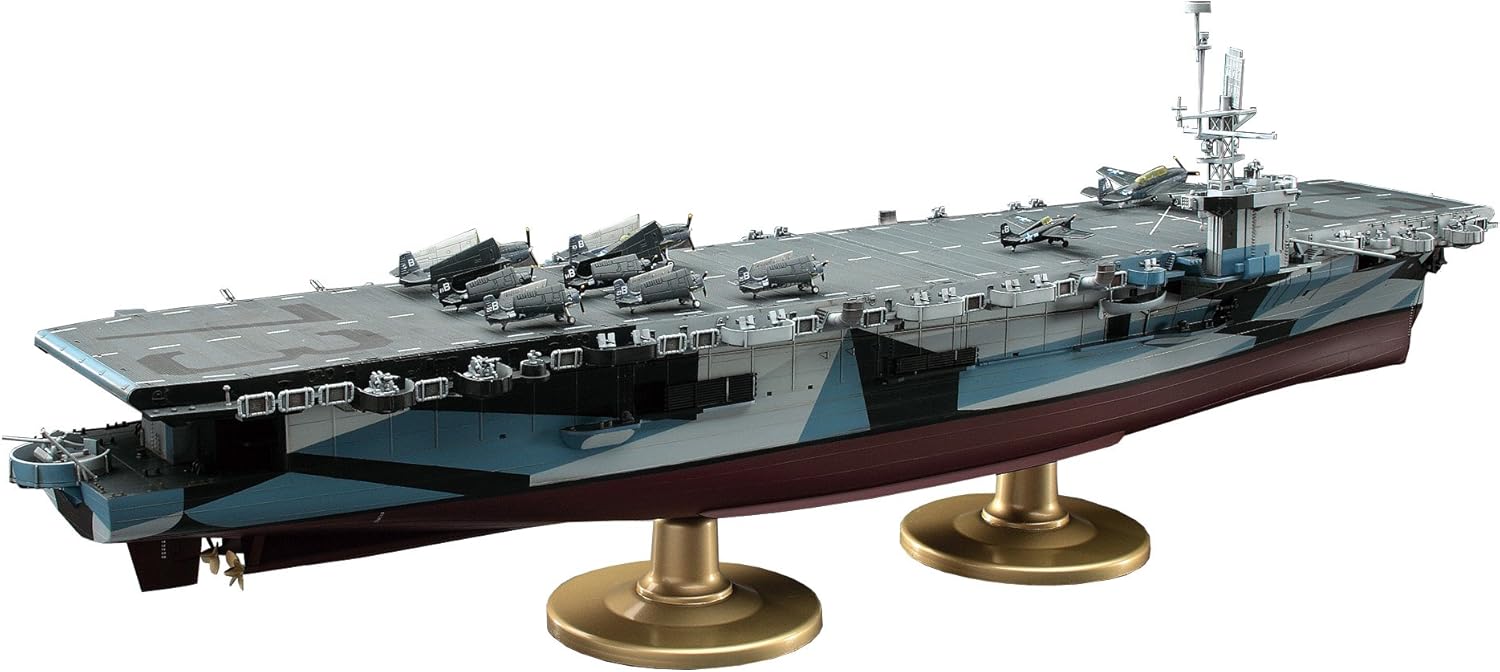 Hasegawa 40027 1/350 USS Gambier Bay (CVE-73) Escort Carrier Model Ship Kit