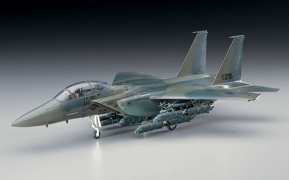Hasegawa 540 1/72 F-15E Strike Eagle (U.S Air Force Fighter/Attacker) Model Kit