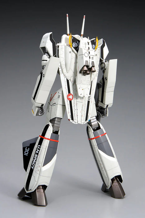 Hasegawa 65720 1/72 Macross Zero VF-0A/S Battroid Model Kit
