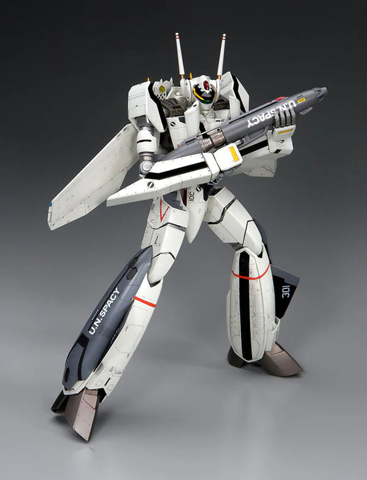 Hasegawa 65720 1/72 Macross Zero VF-0A/S Battroid Model Kit