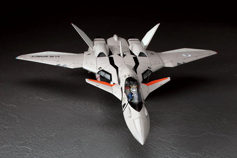 Hasegawa 65722 1/72 Macross Plus VF-11B Thunderbolt Model Kit