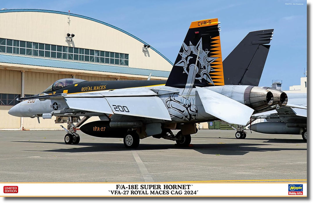 Hasegawa 7537 1/48 F/A-18E Super Hornet `VFA-27 Royal Maces CAG 2024´ Model Kit