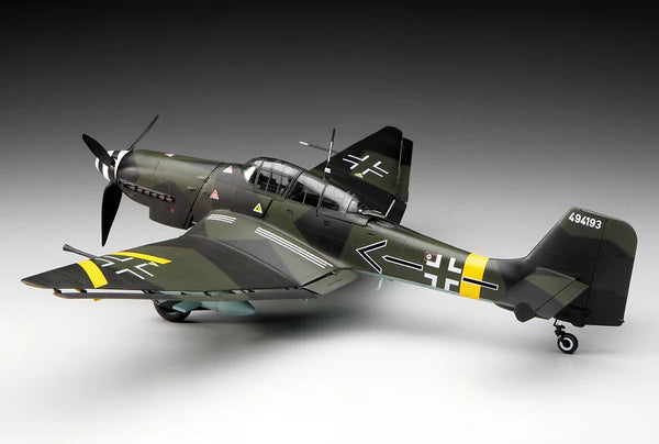 Hasegawa 8075 1/32 Junkers Ju 87G Stuka `Kanonenvogel´ Model Aircraft Kit
