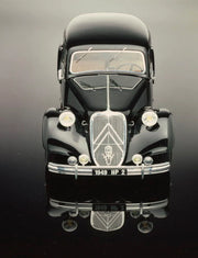 Heller 80799 1/8 Citroen 15CV 4-Door Sedan Car Model Kit