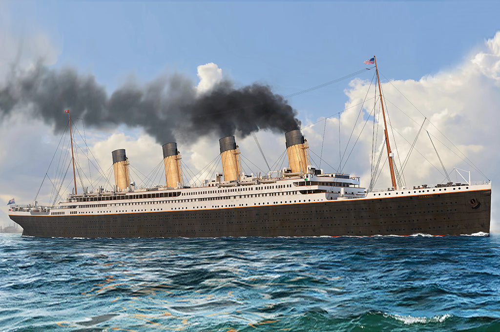 Hobby Boss 83420 1/700 R.M.S. Titanic Ocean Liner Model Kit