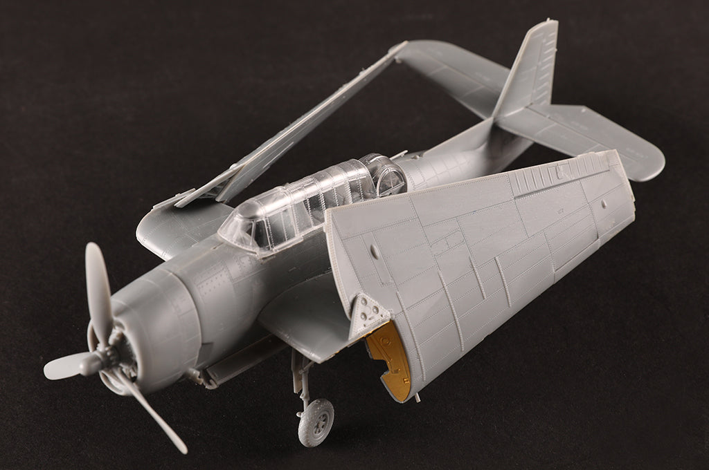 Hobby Boss 87274 1/72 TBM-3 Avenger Model Plane Kit