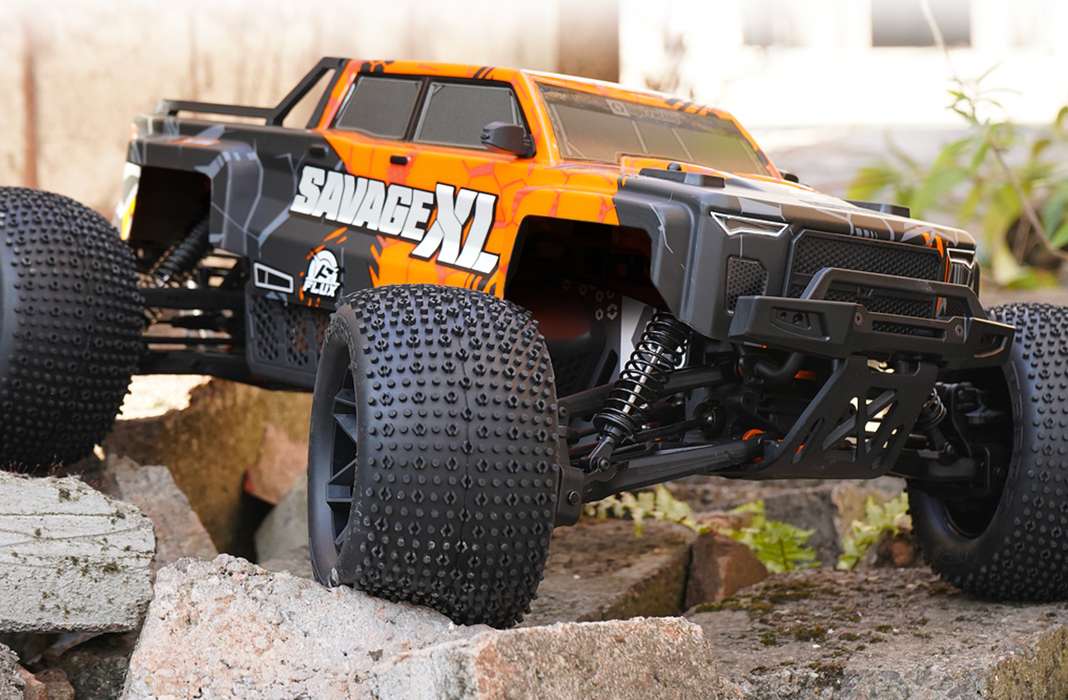HPI 160103 1/8 4x4 Savage XL Flux V2 GTXL-6 Monster Truck RTR