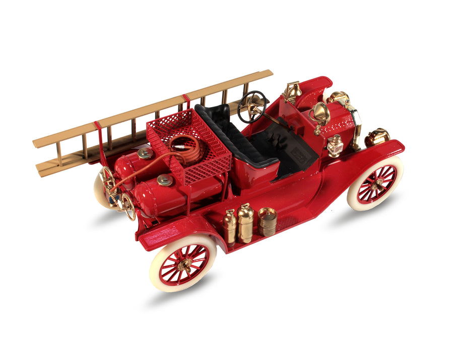 ICM Models 24004 1/24 American Model T 1914 Firetruck Model Kit