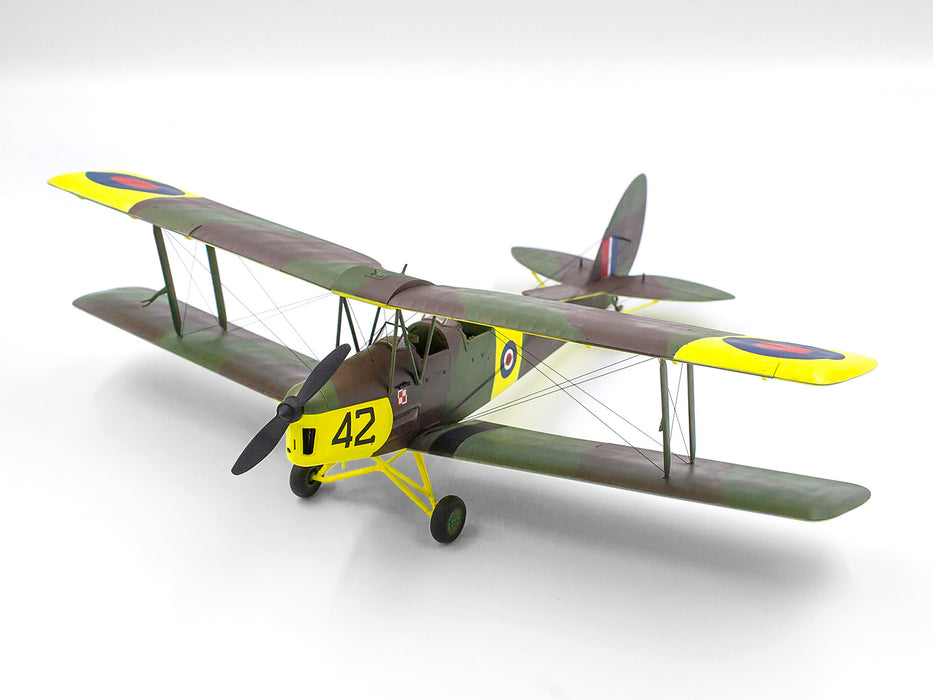 ICM Models 32035 1/32 DH. 82A Tiger Moth British Training Aircraft Model Kit