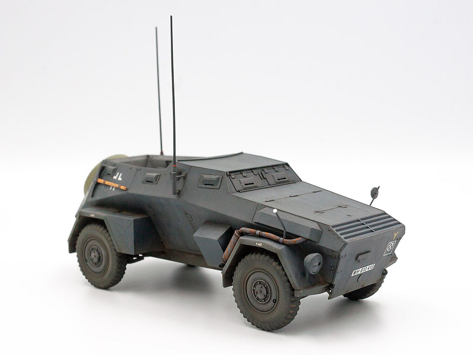 ICM Models 35111 1/35 Sd.Kfz. 247 Ausf.B with Crew Model Kit