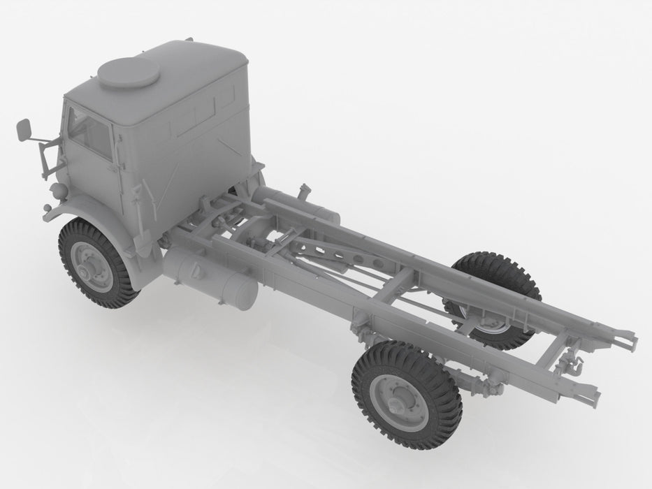 ICM Models 35507 1/35 WWII British Truck Model W.O.T. 6 Model Kit
