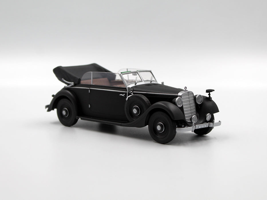 ICM Models 35540 1/35 Typ 320 (W142) Cabriolet WWII German Staff Car Model Kit