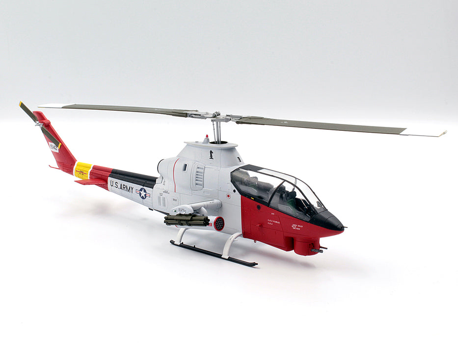 ICM Models 48299 1/48 AH-1G 'Artic Cobra' US Army Helicopter Model Kit