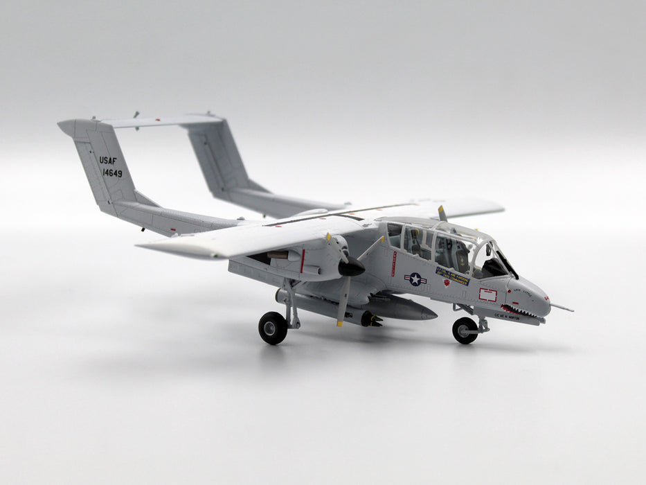 ICM Models 72185 1/72 OV-10A Bronco US Attack Aircraft Model Kit