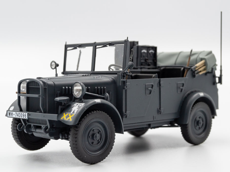 ICM Models DS3513 1/35 WWII Wehrmacht le.gl. Einheits-Pkw 3pc Set Model Kit