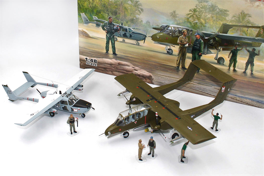 ICM Models DS4803 1/48 Vietnam USAF Airfield Set (Cessna O-2A, OV-10 Bronco & Figures) Model Kit