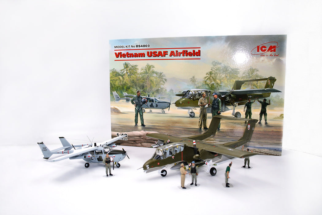 ICM Models DS4803 1/48 Vietnam USAF Airfield Set (Cessna O-2A, OV-10 Bronco & Figures) Model Kit