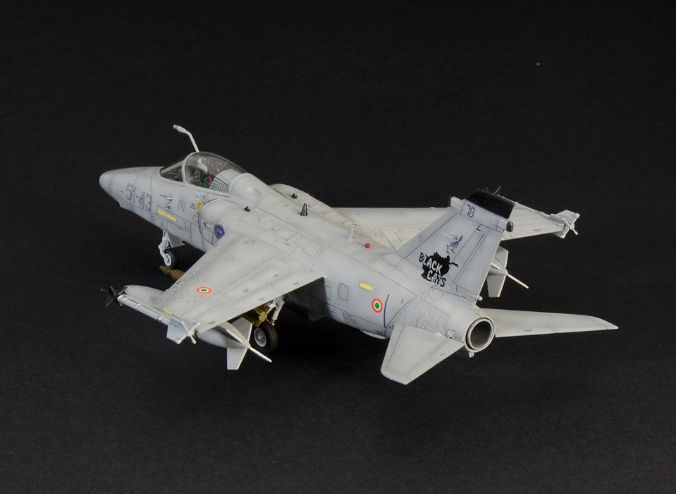 ITALERI 1460 1/72 AMX Ghibli Jet  Model Plane Kit