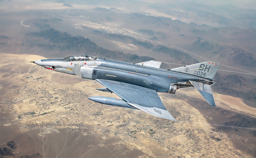 Italeri 1477 1/72 RF-4 C/E Phantom II Fighter Jet Model Aircraft Kit