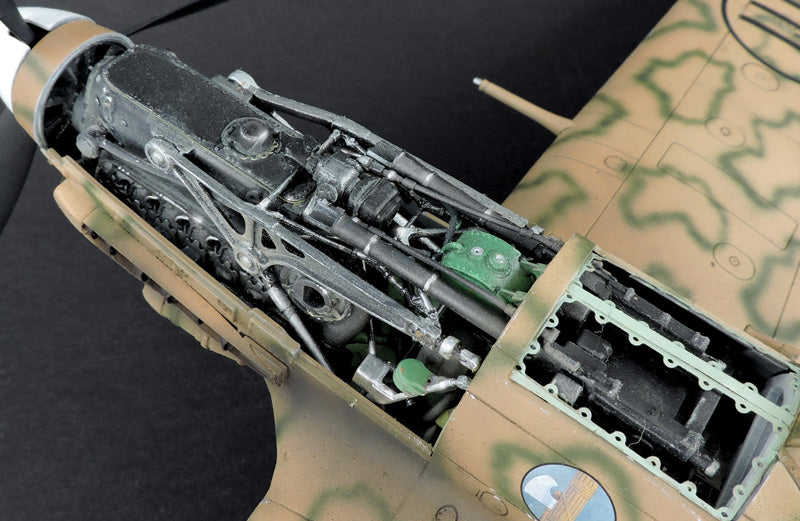 Italeri 2519 1/32 Macchi C.205 Veltro Model Kit