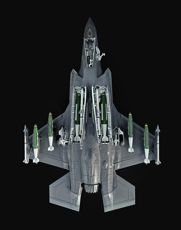 Italeri 2836 1/48 F-35A Lightning II Beast Mode Model Aircraft Kit
