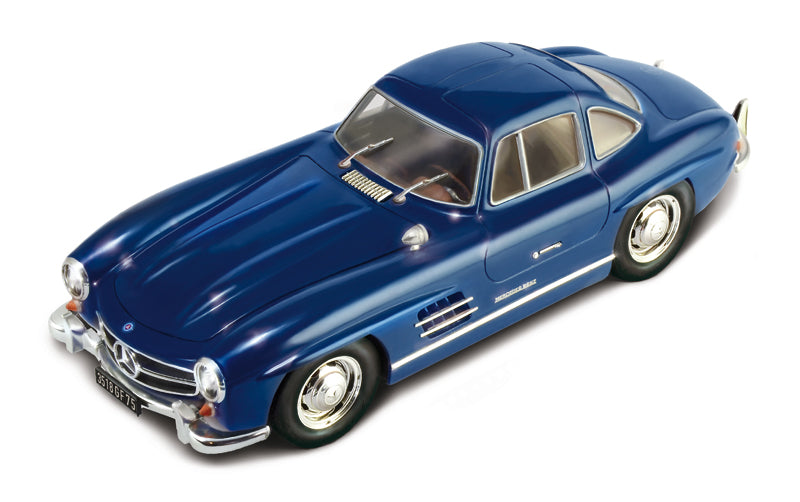 Italeri 3645 1/24 Mercedes Benz 300 SL "Gullwing" Model Kit