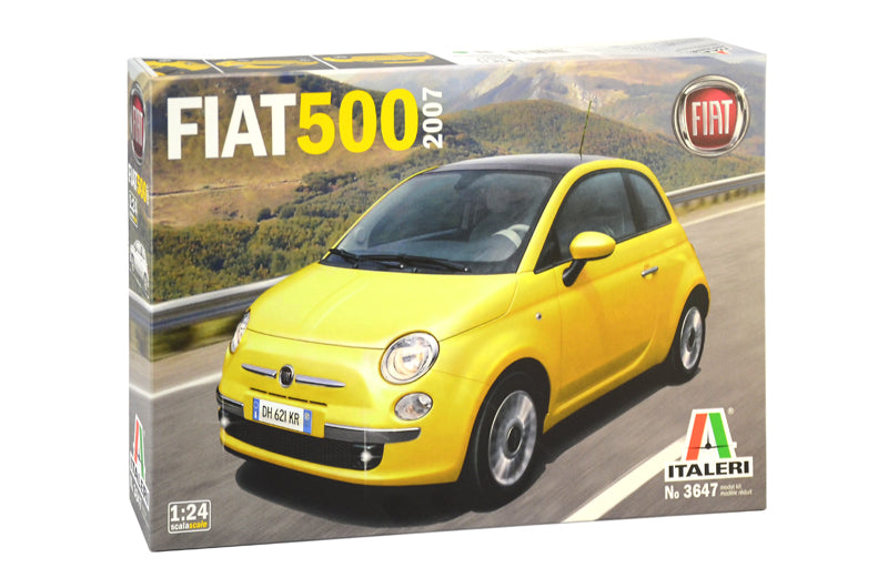 Italeri 3647 1/24 Fiat 500 (2007) Model Kit