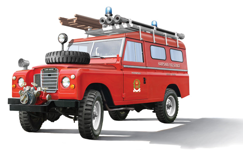 Italeri 3660 1/24 Land Rover Fire Truck Model Kit
