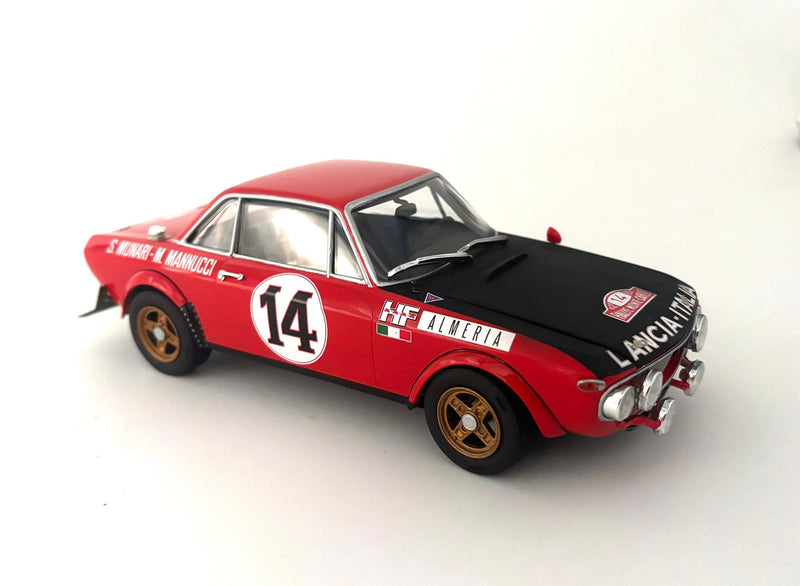 Italeri 3670 1/24 Lancia Fulvia HF Rally Monte Carlo 1972 Model Kit