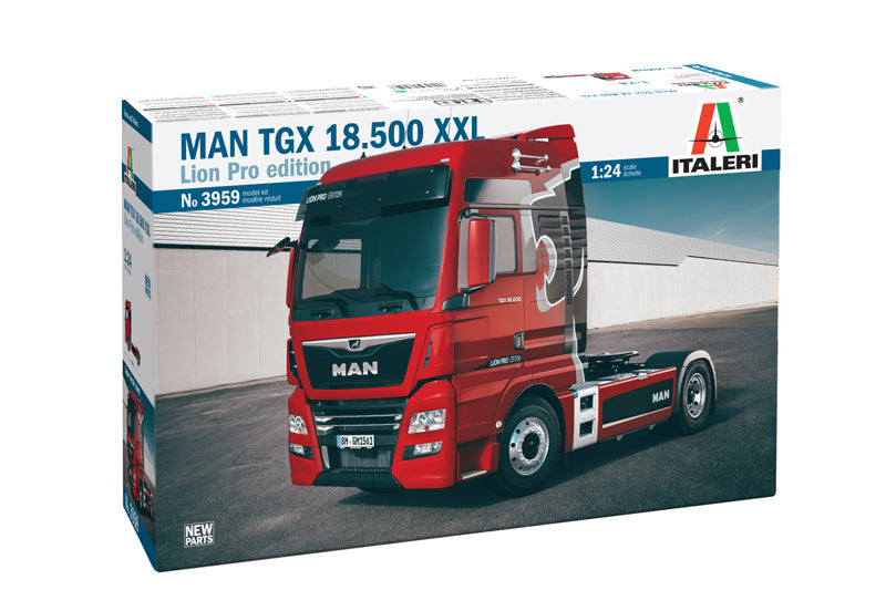 Italeri 3959 1/24 Man TGX 18.500 XXL Lion Pro Ed. Model Kit