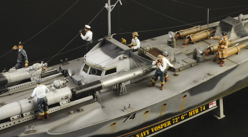 Italeri 5624 1/35 Vosper MTB 74 Torpedo Boat with Crew Model Kit