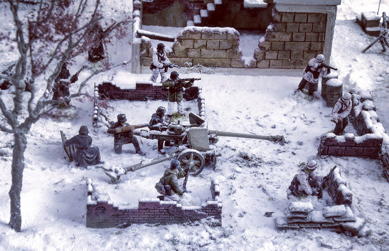 Italeri 6113 1/72 Bastogne December 1944 Diorama Set Model Kit