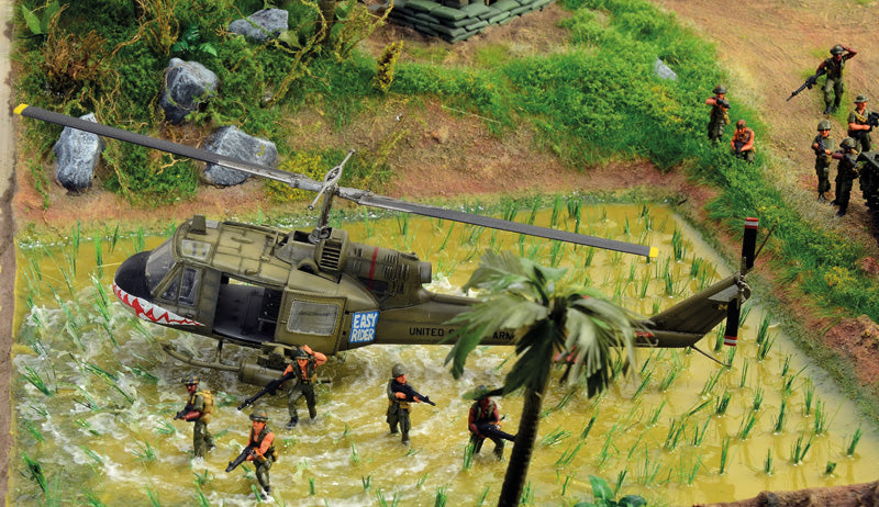 Italeri 6184 1/72 Operation Silver Bayonet (Vietnam War 1965) Battle Set Model Kit