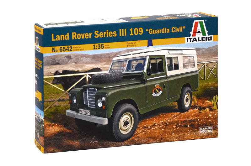 Italeri 6542 1/35 Land Rover Series III 109 Model Kit