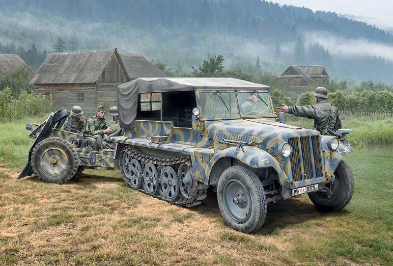 Italeri 6595 1/35 Sd.Kfz. 10 Demag with 7,5 cm leIG 18 and crew Model Kit