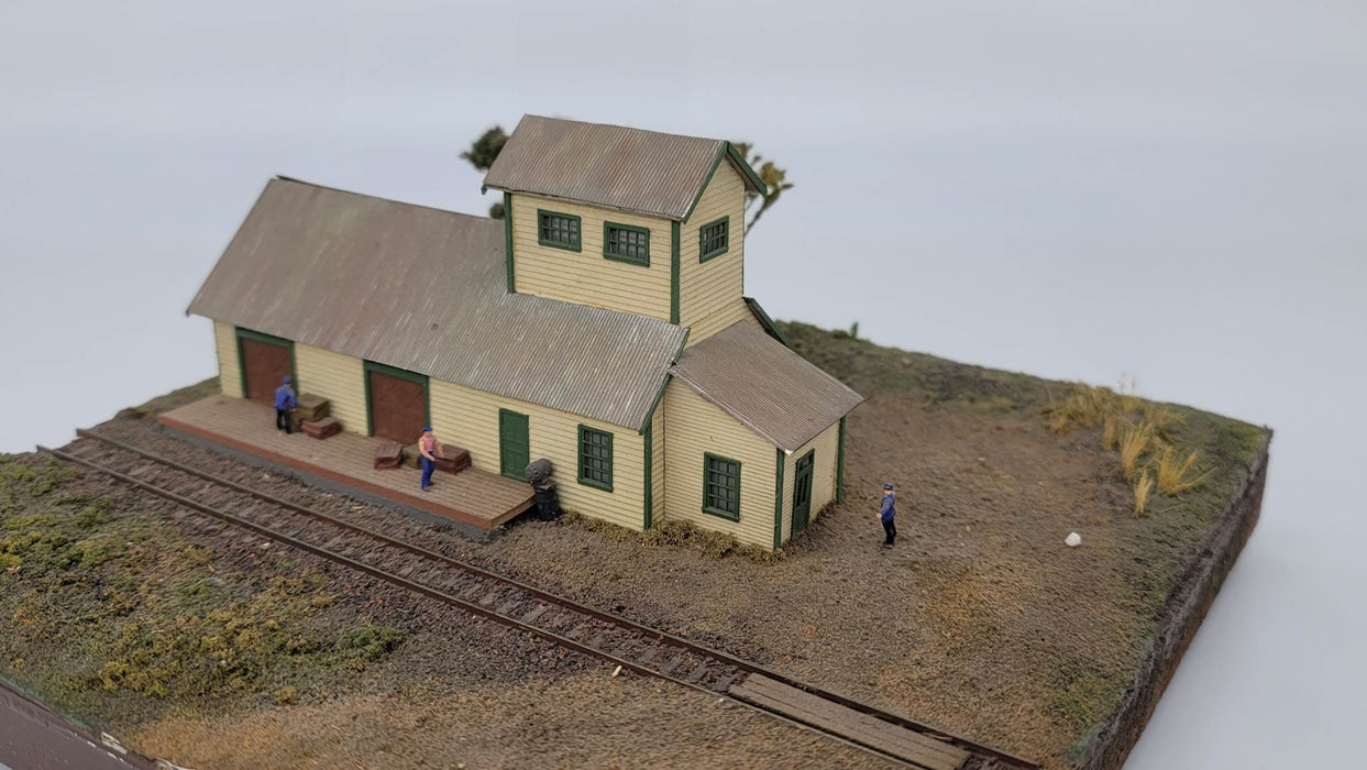 JL Innovative Design 120 N Scale Hubermill Warehouse Laser Cut Craftsman Kit