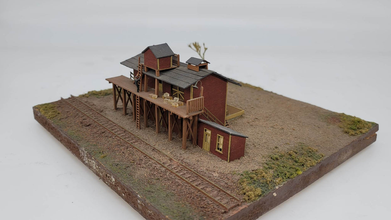 JL Innovative Design 190 N Brookside Ice House Laser Cut Craftsman Kit