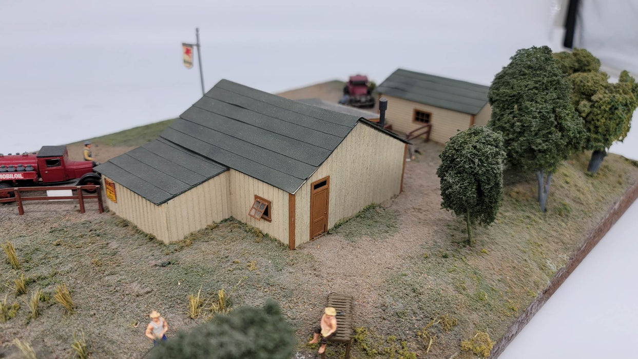 JL Innovative Design 321 HO Scale Saw Pit Store Laser Cut Craftsman Kit
